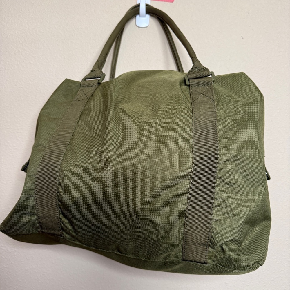 Herschel Supply Duffle Bag Army Olive Green Canvas Tote Weekender Carryall - Picture 2 of 11